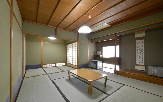 ZEN Hostel – Guest Rooms – Yamanouchi