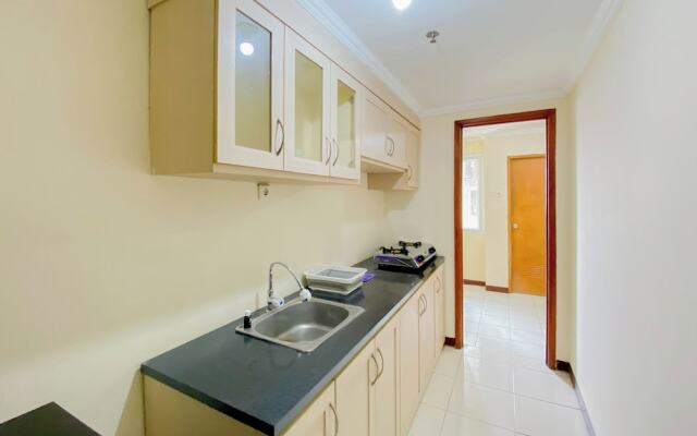 Relaxing Studio (Free Ipl & Utilities) Grand Palace Kemayoran Apartment