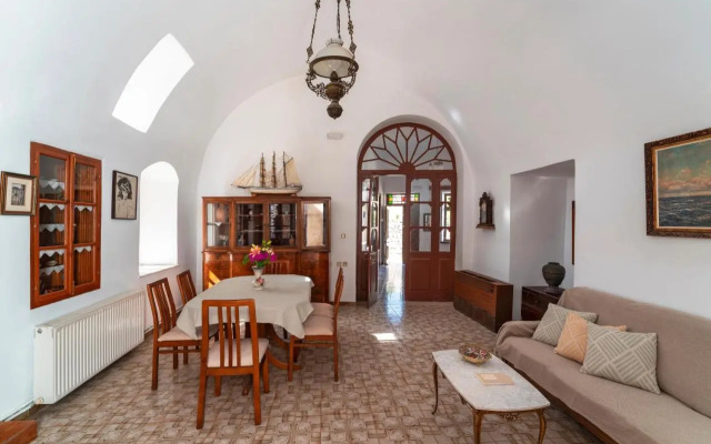 Traditional 3 bedroom house in the Old Town