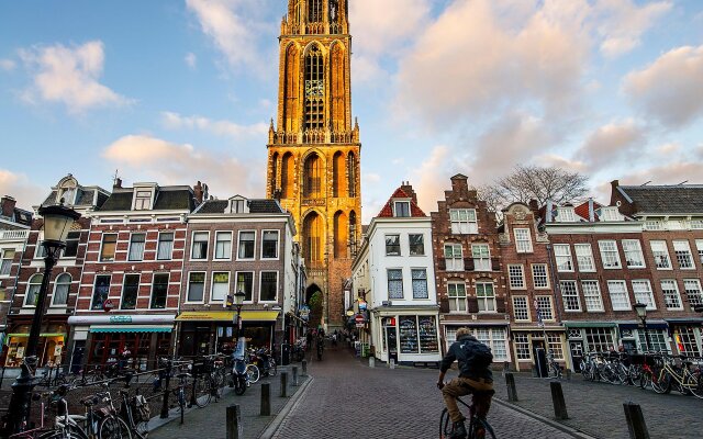 Crowne Plaza Utrecht - Central Station by IHG