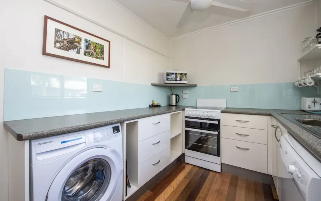 Kooyong Apartment 5