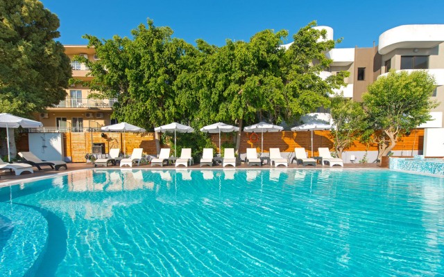 Sunny Days Hotel