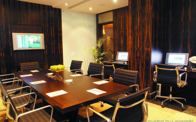 Le Royal Tower Hotel