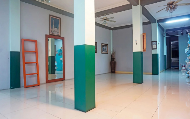 Puspita Guesthouse by Oyo Rooms