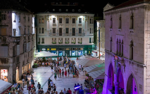 Piazza Heritage Hotel
