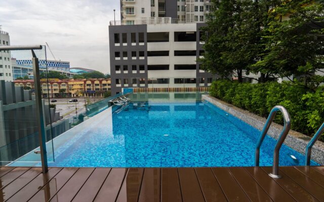Pool Lagoon Subang