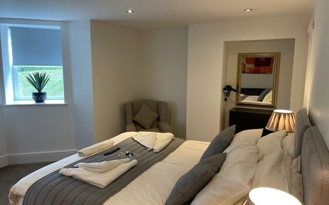 Beach House Courtyard 1 bed