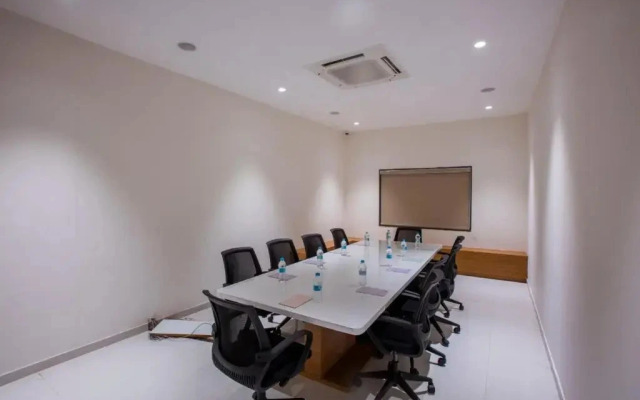 Sapphire Premium Hotel & Suite