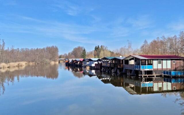 Ferienwohnung im Bootshaus Mirow SEE 10891