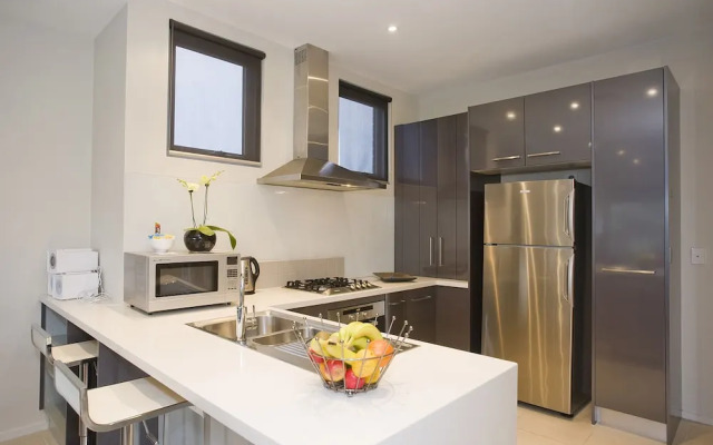 7 Bell Street Apartments