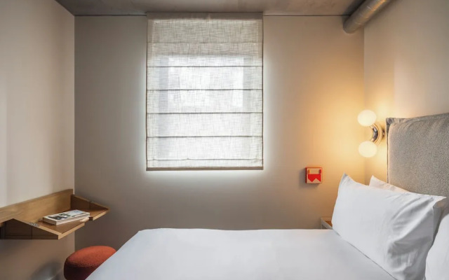 The StandardX, Melbourne
