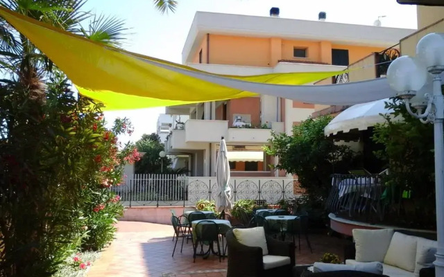 Residence Costazzurra