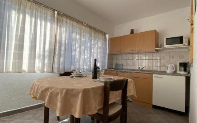 Apartments / Studio Dijana