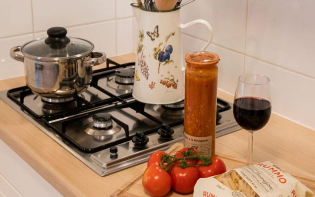 Modern Apartment Near Geuldal Epen