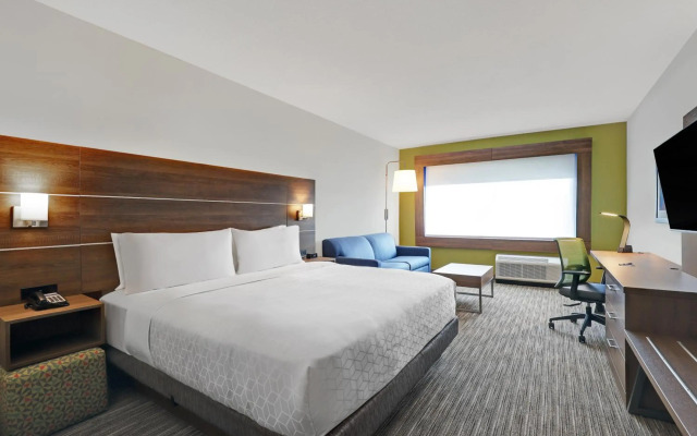 Holiday Inn Express Kingston West by IHG