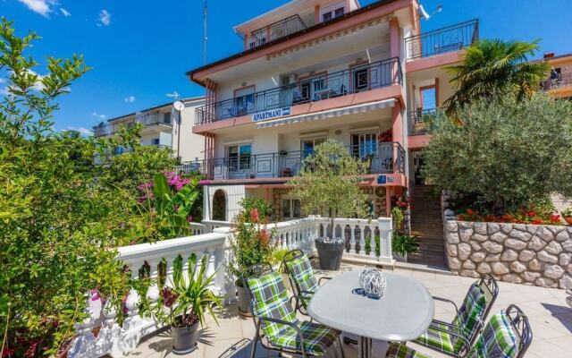 Colorful - Modern Apartments - A3 Narancasti