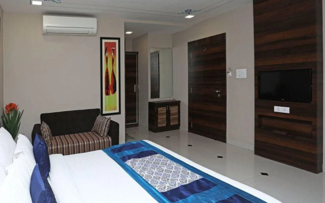 Hotel Kingfisher Udaipur