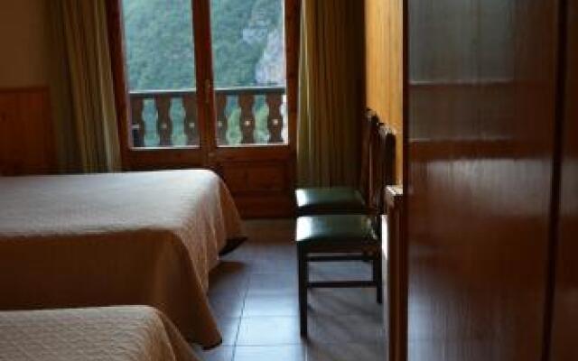 Hostal la Neu