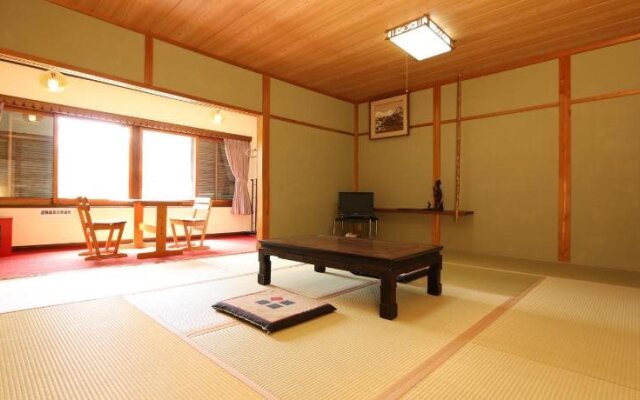 Kannabe Highland Hotel