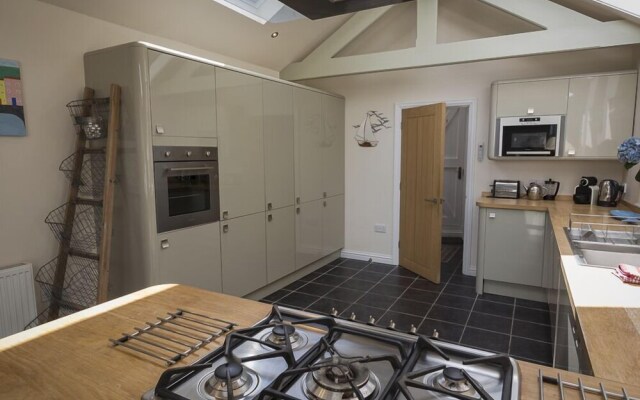 Gooder House