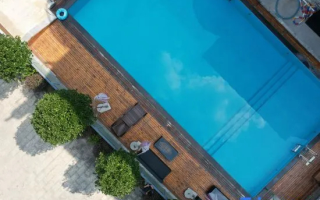 Qingshan Yuandai Resort (Yangshuo Yulonghe National Tourism Resort) – Outside – Guilin