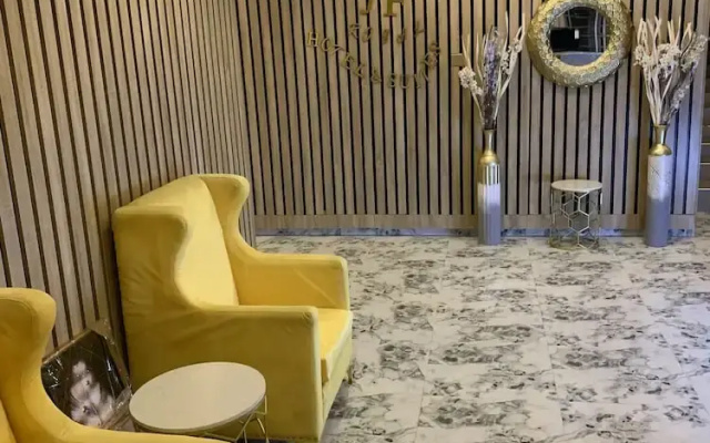 Jf Royal Hotel & Suites