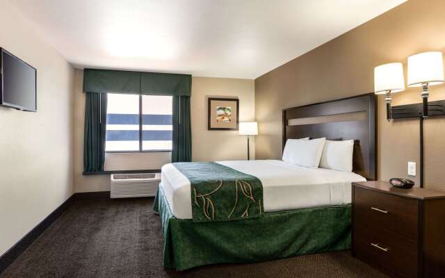 Travelodge by Wyndham Santa Teresa