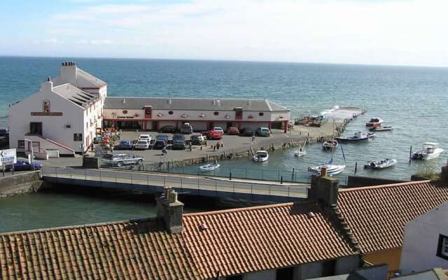 The Crusoe Hotel