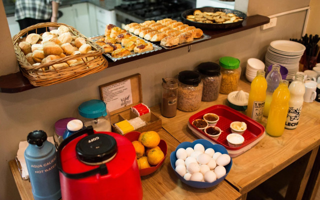Sabatico Travelers Hostel & Guesthouse