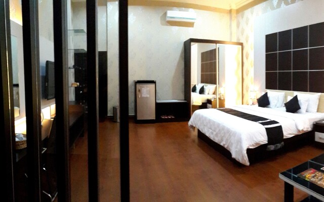 Hotel Harmony In Pontianak