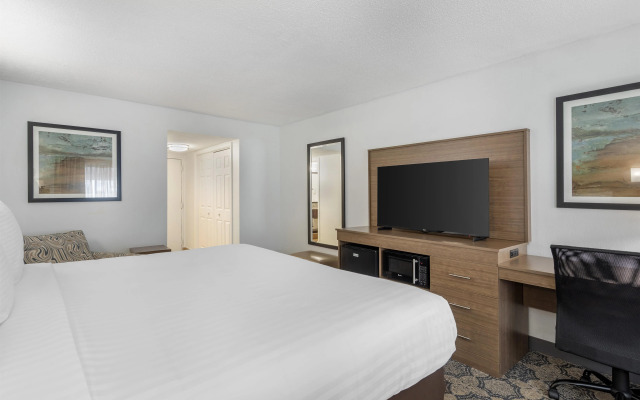 Best Western Palm Beach Lakes