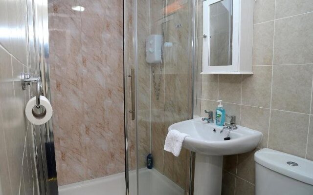 Lynmoore Guest House - BB