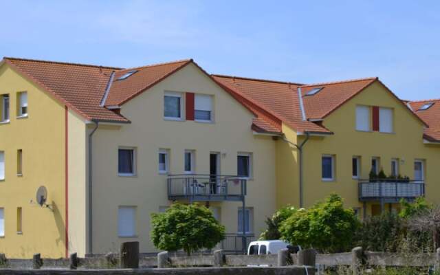 Secluded Apartment in Börgerende-rethwisch With Sauna