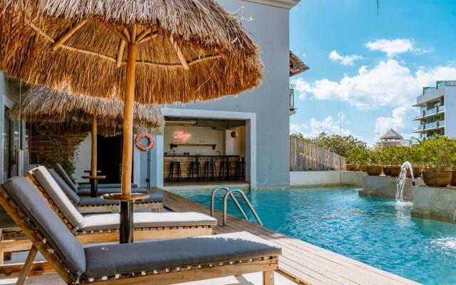 Caribbean Paradise Hotel Boutique & Spa by Paradise Hotels - 5th Av Playa del Carmen