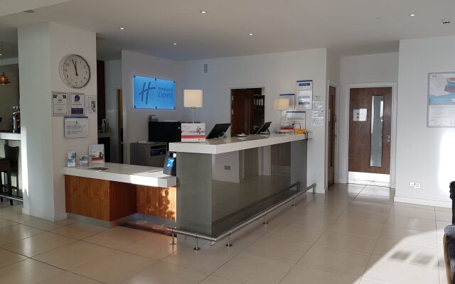 Holiday Inn Express Wakefield