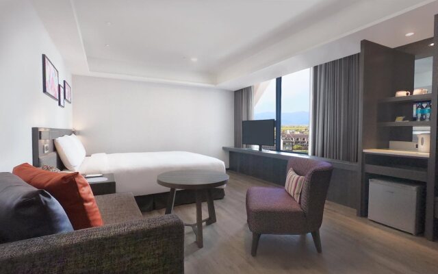 Lakeshore Hotel Yilan