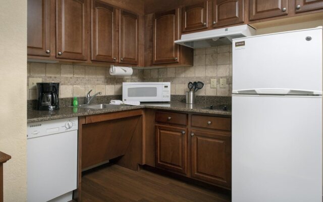 Staybridge Suites North Brunswick by IHG