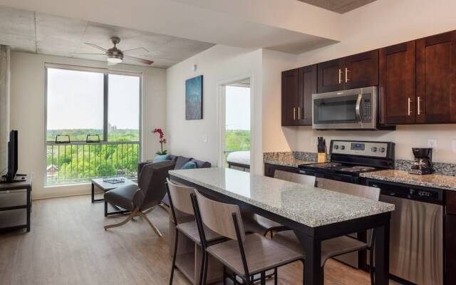 Apartments at 6105 Delmar Blvd