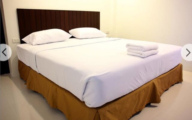 Sunshine Hostel Hua Hin