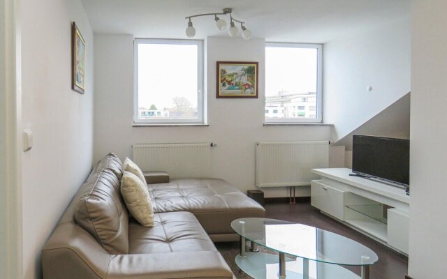 Awesome Apartment in Bonn With 1 Bedrooms and Wifi