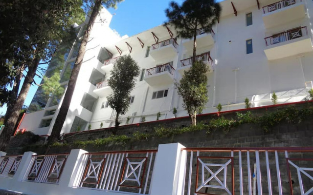 Himalayan Splendour Resort