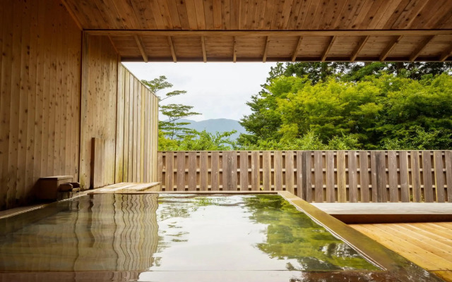 Hakone Retreat Fore