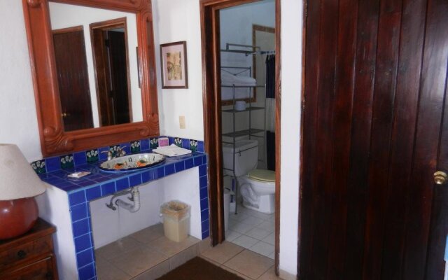 "room in Apartment - Vallarta Jr Suites in the Exclusive Zona Romantica"