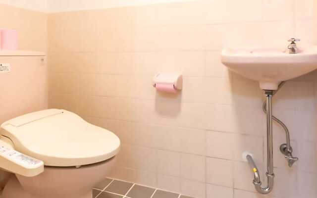 WARAYUN SO Port city May