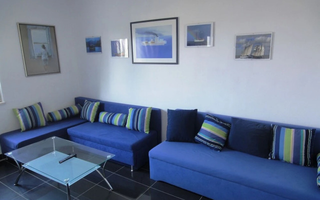 Elizabet - Great Location & Close to the Beach - A1