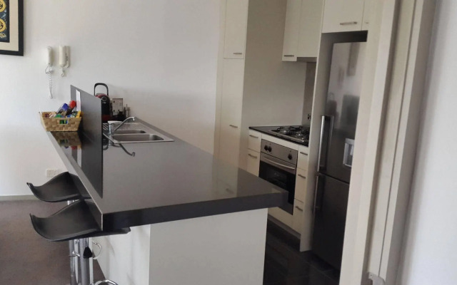Dockland View Apartment