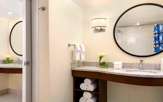 Renaissance® Boston Seaport District