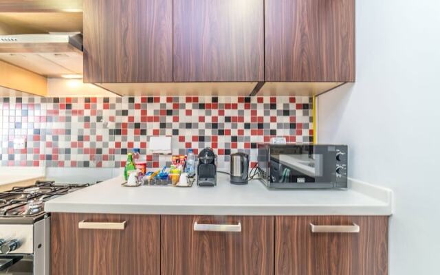 Beautiful Sea View Palm