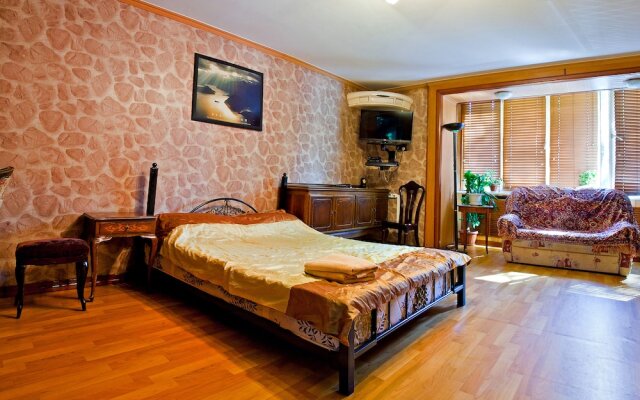 Lessor Apartments