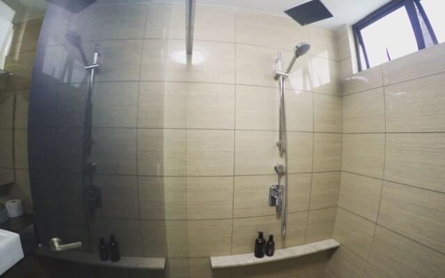 Luxury Pool View Suite @ JB
